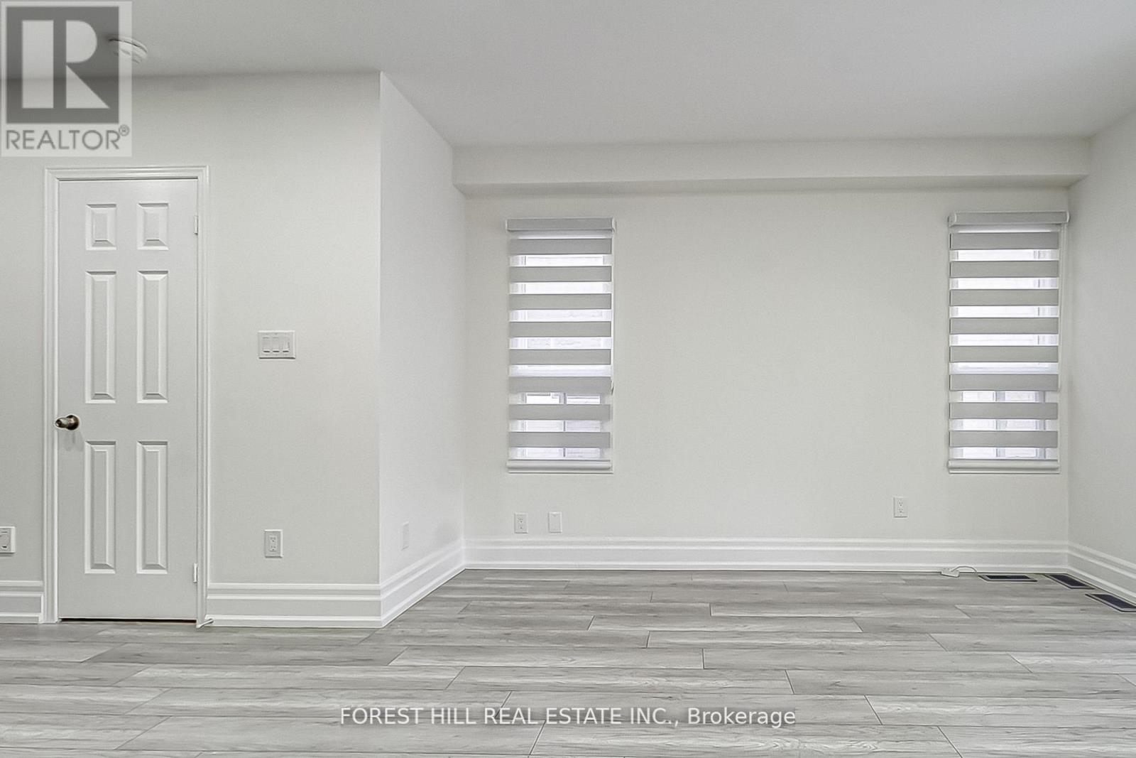 696 Mirage Place, Mississauga, Ontario  L5R 3Y2 - Photo 14 - W12454913