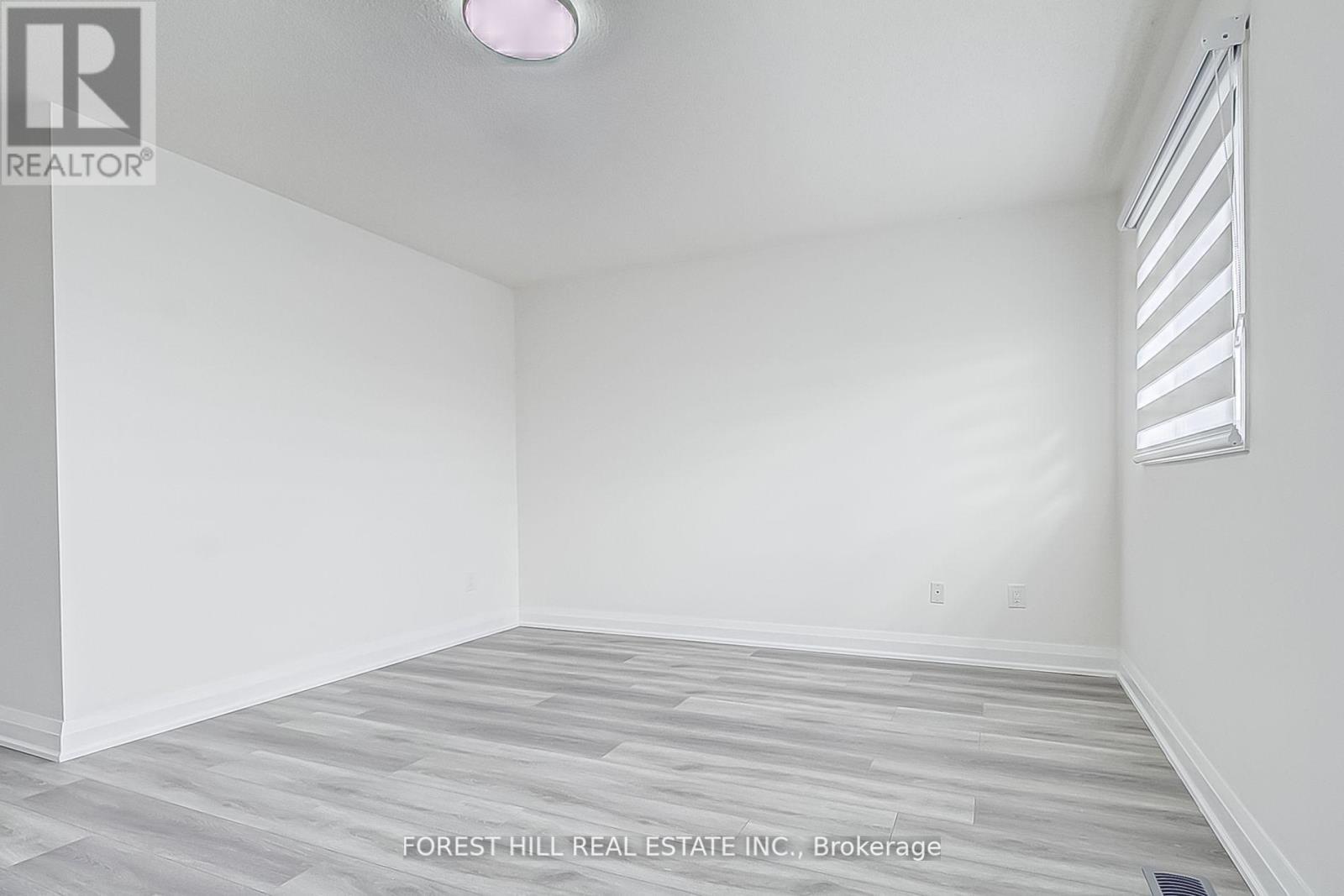 696 Mirage Place, Mississauga, Ontario  L5R 3Y2 - Photo 22 - W12454913