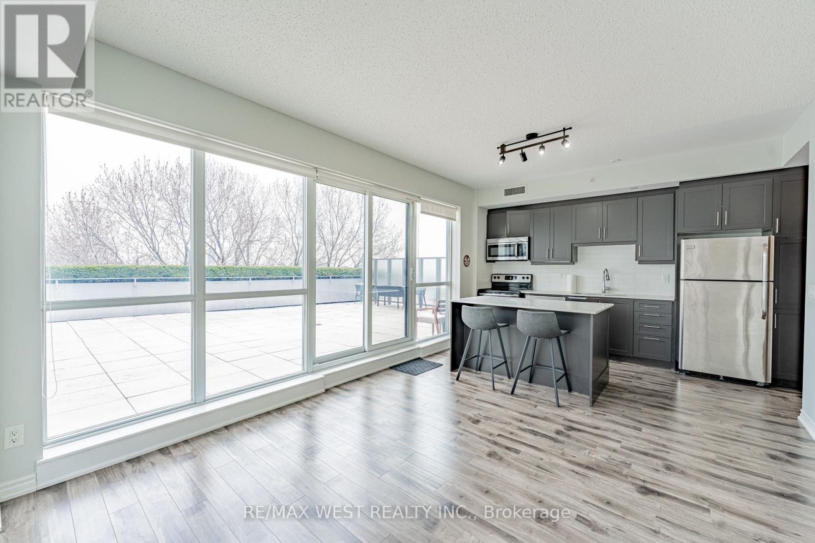 625 - 15 James Finlay Way, Toronto, Ontario  M3M 0B3 - Photo 11 - W12454923