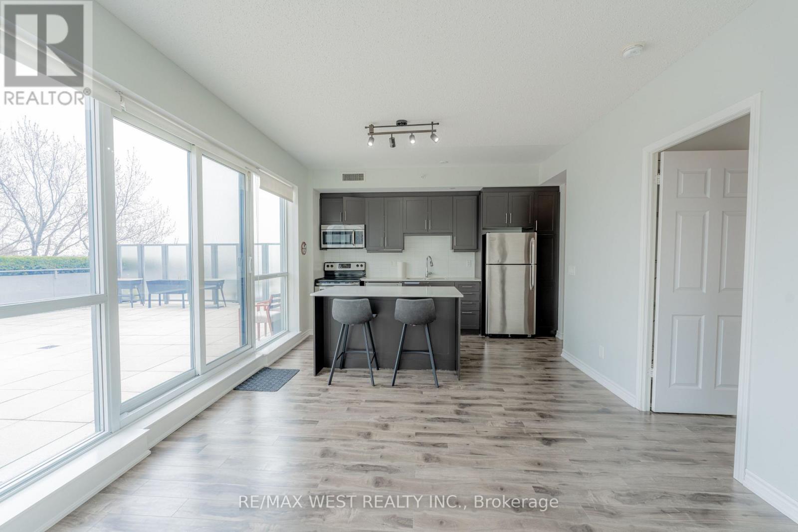 625 - 15 James Finlay Way, Toronto, Ontario  M3M 0B3 - Photo 12 - W12454923