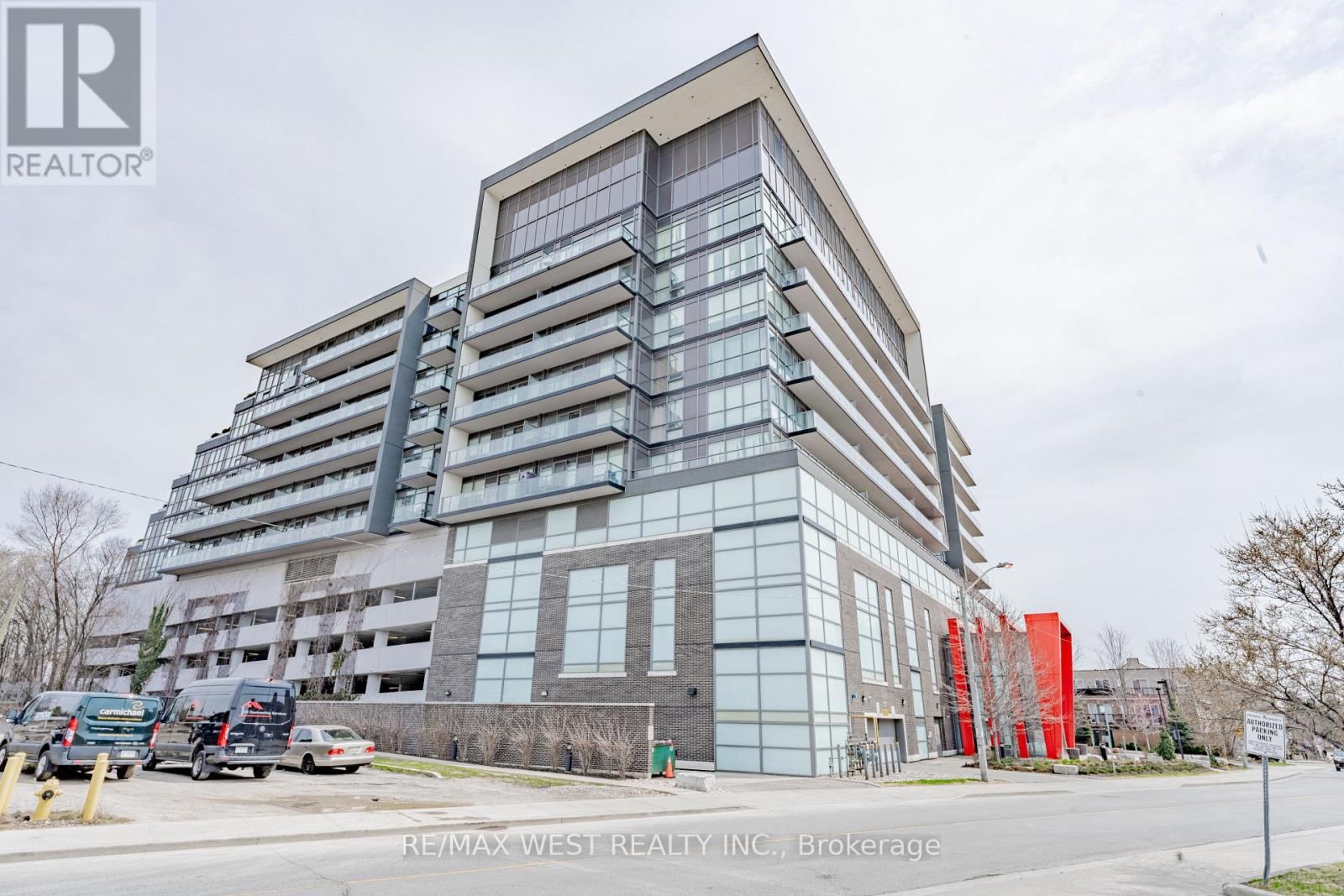 625 - 15 James Finlay Way, Toronto, Ontario  M3M 0B3 - Photo 2 - W12454923