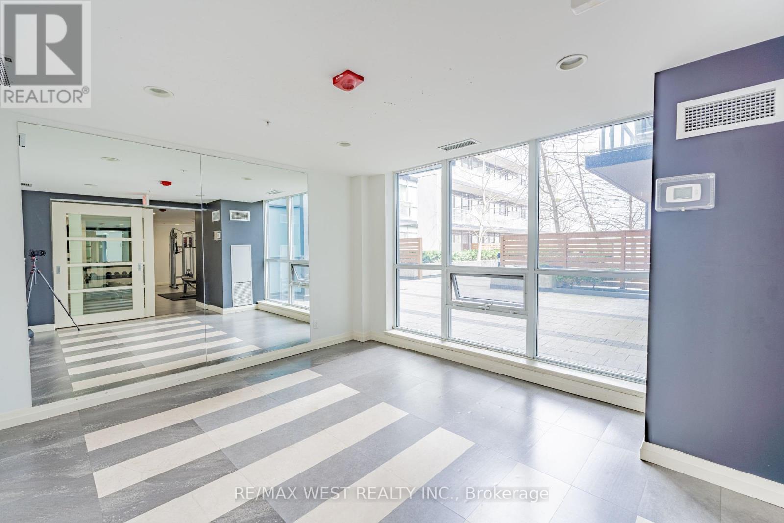 625 - 15 James Finlay Way, Toronto, Ontario  M3M 0B3 - Photo 36 - W12454923