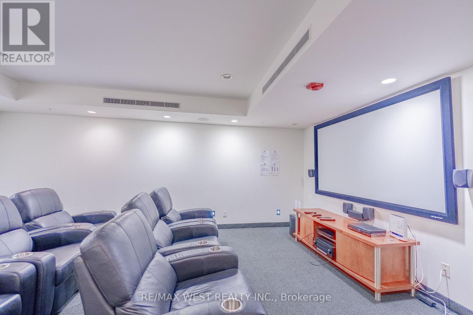 625 - 15 James Finlay Way, Toronto, Ontario  M3M 0B3 - Photo 38 - W12454923