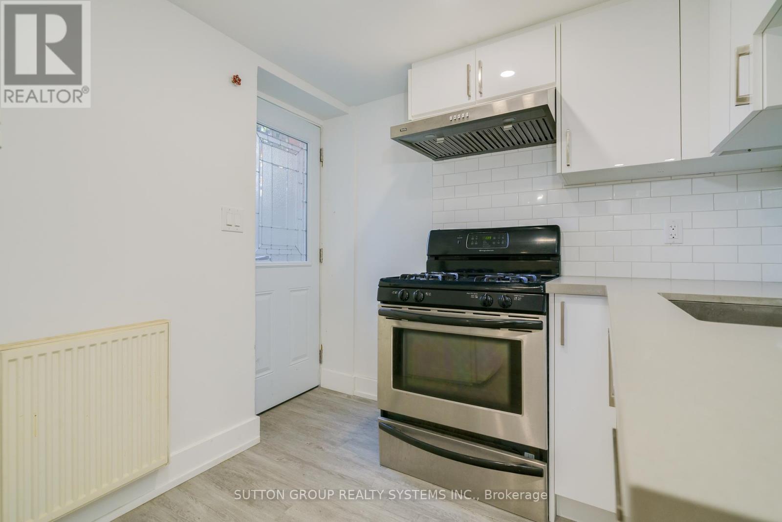 Basement A - 56 Edna Avenue, Toronto, Ontario  M6P 1B6 - Photo 8 - W12454927