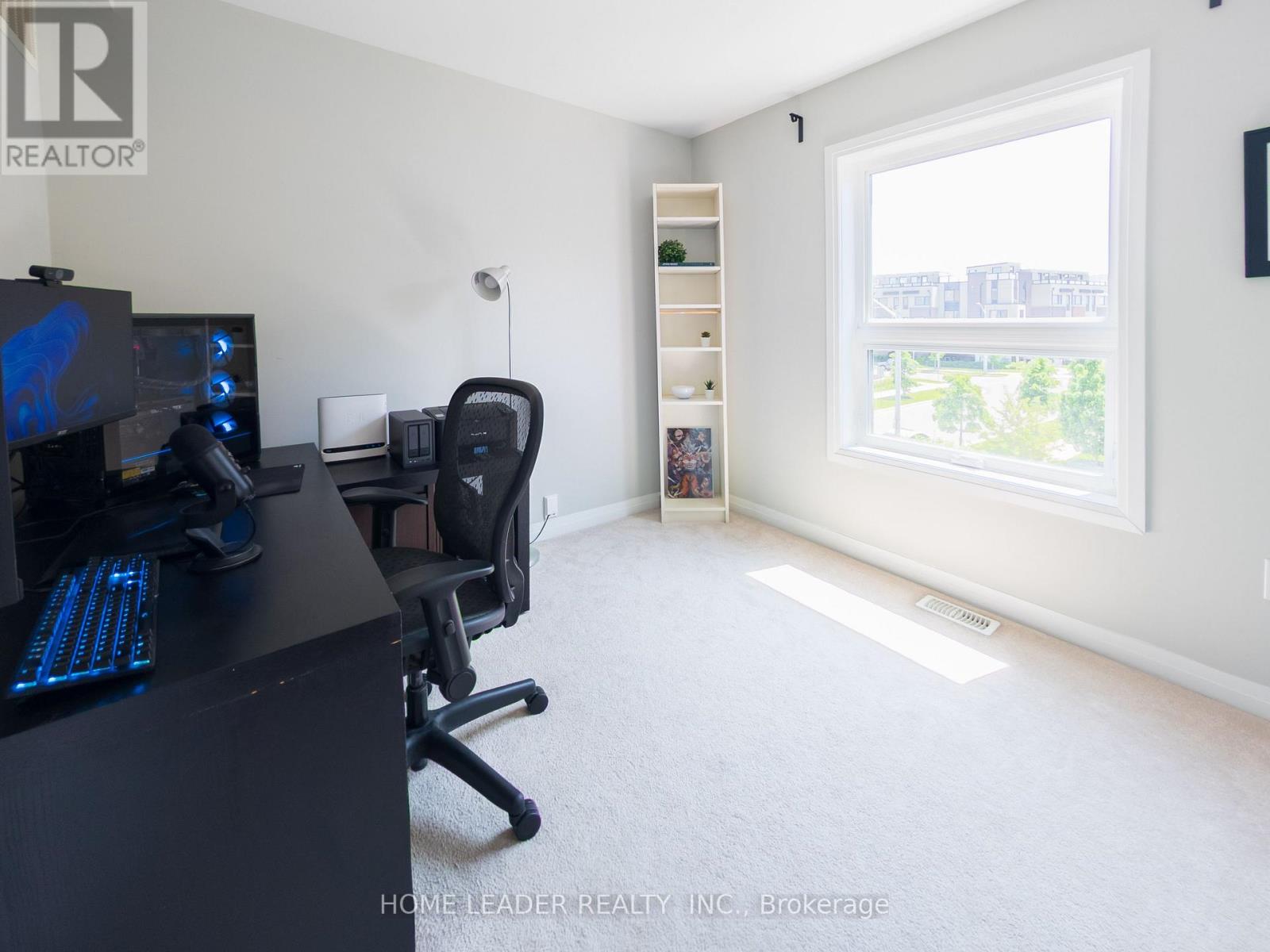 243 Downsview Park Boulevard S, Toronto, Ontario  M3K 0A5 - Photo 16 - W12454953