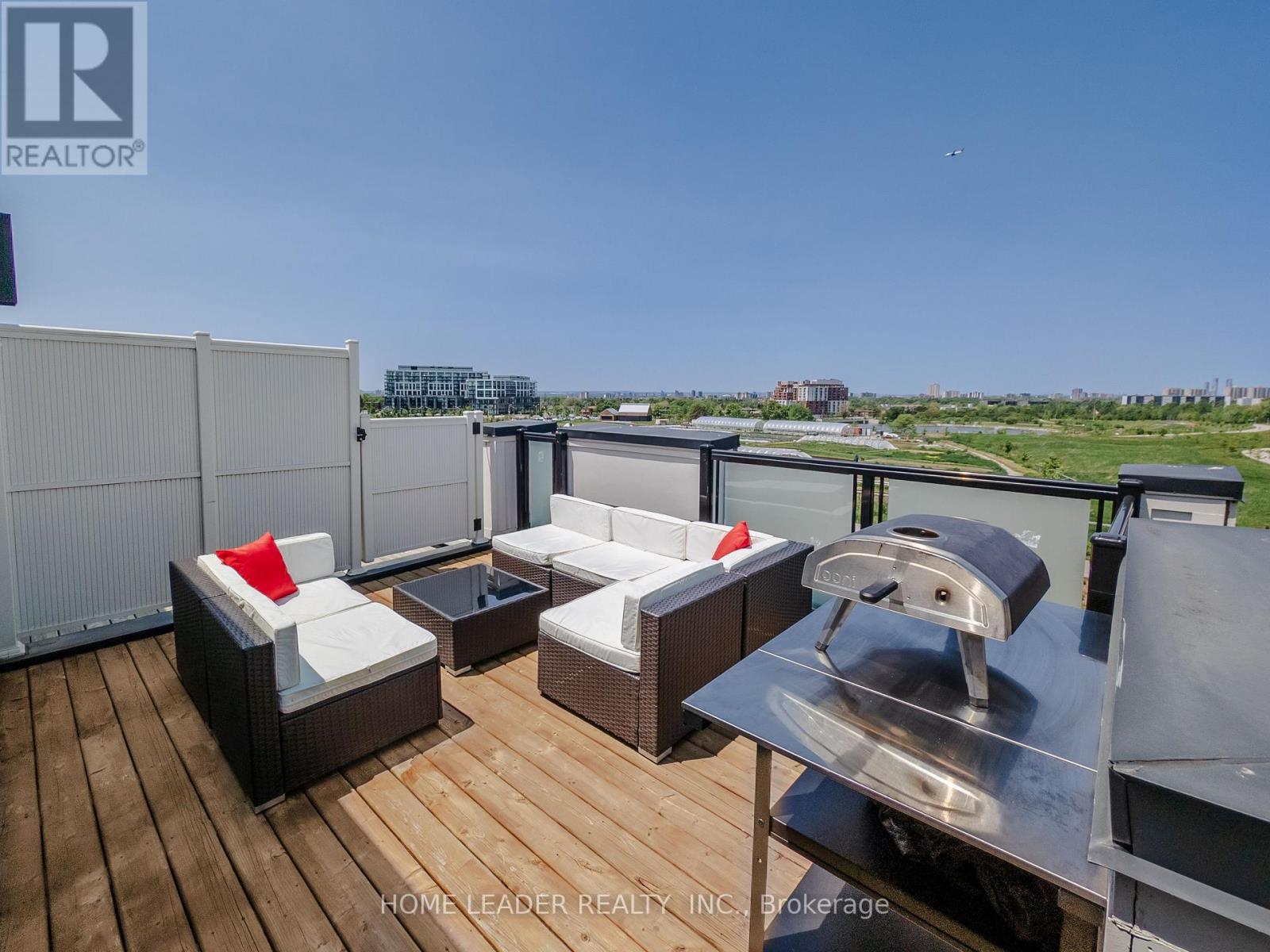 243 Downsview Park Boulevard S, Toronto, Ontario  M3K 0A5 - Photo 24 - W12454953