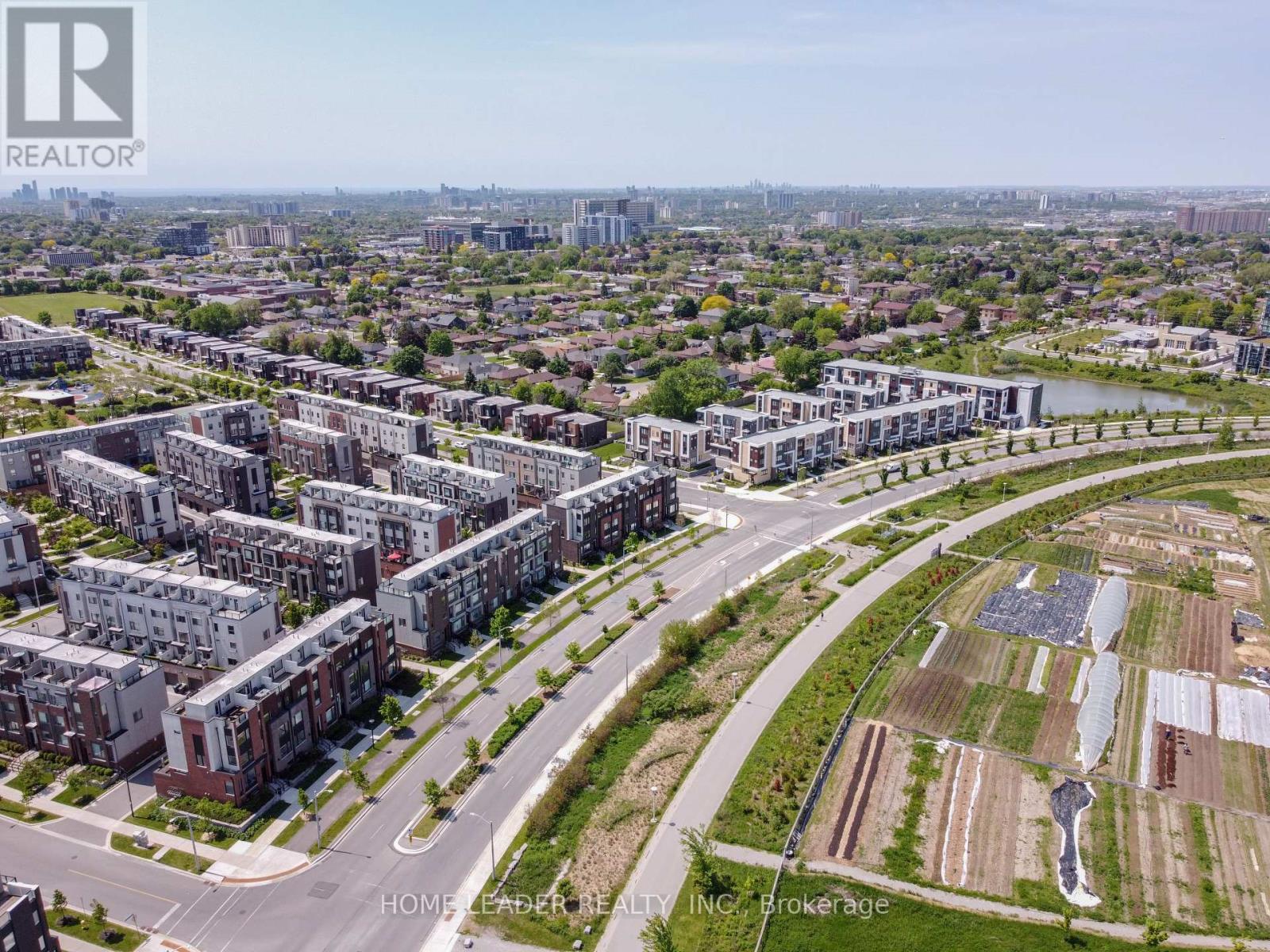 243 Downsview Park Boulevard S, Toronto, Ontario  M3K 0A5 - Photo 28 - W12454953