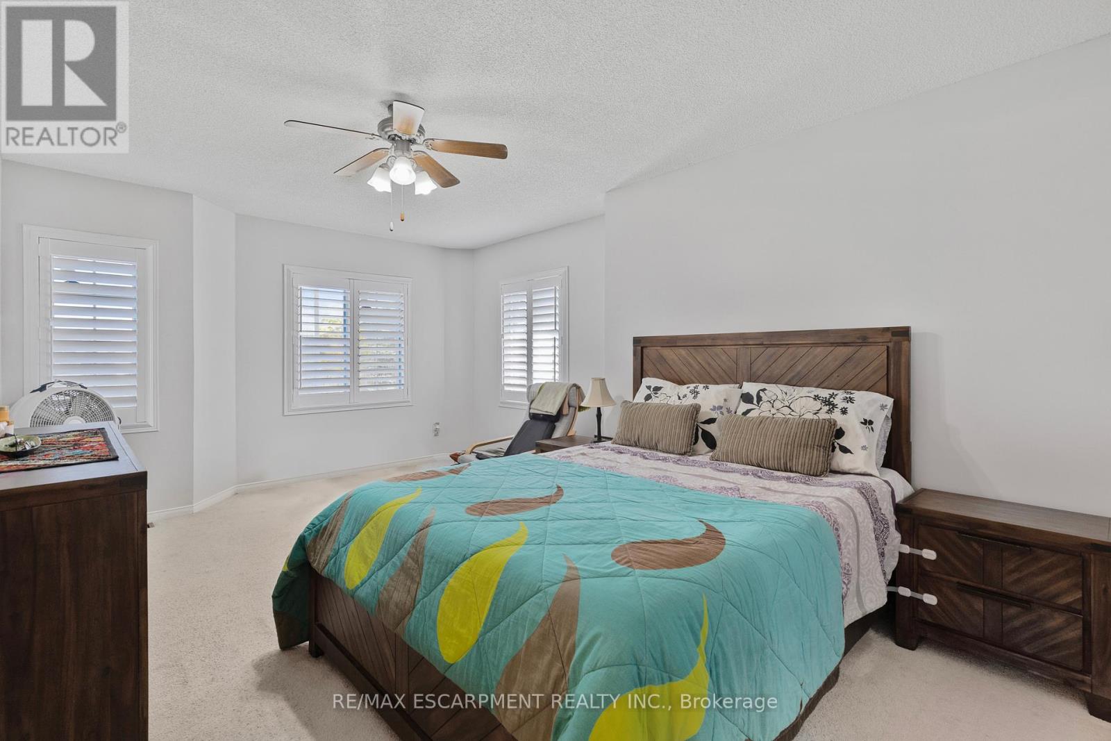 1060 Foxglove Place, Mississauga, Ontario  L5V 2N5 - Photo 24 - W12454960