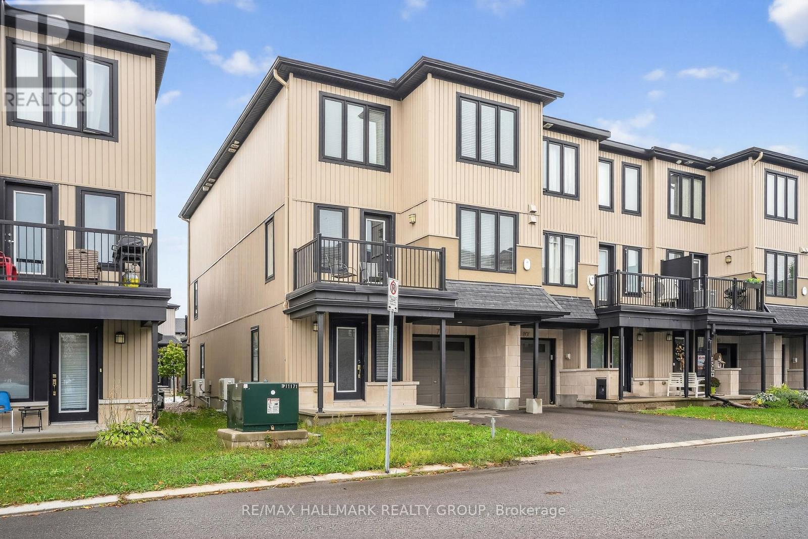 799 Element Private, Ottawa, Ontario  K2M 0M7 - Photo 3 - X12455011