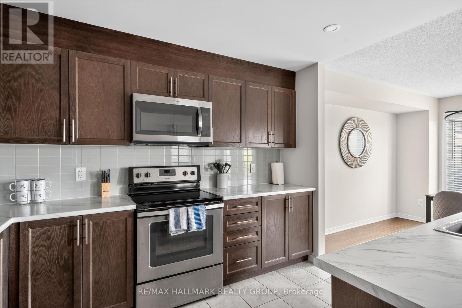 799 Element Private, Ottawa, Ontario  K2M 0M7 - Photo 10 - X12455042