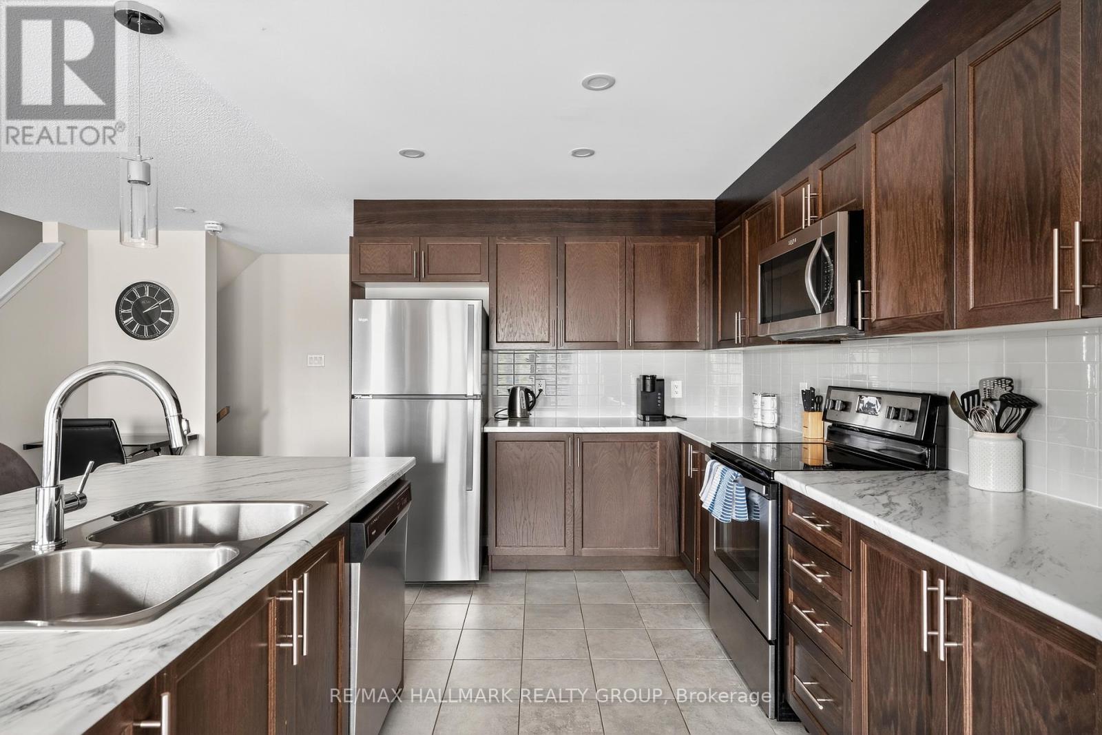 799 Element Private, Ottawa, Ontario  K2M 0M7 - Photo 11 - X12455042