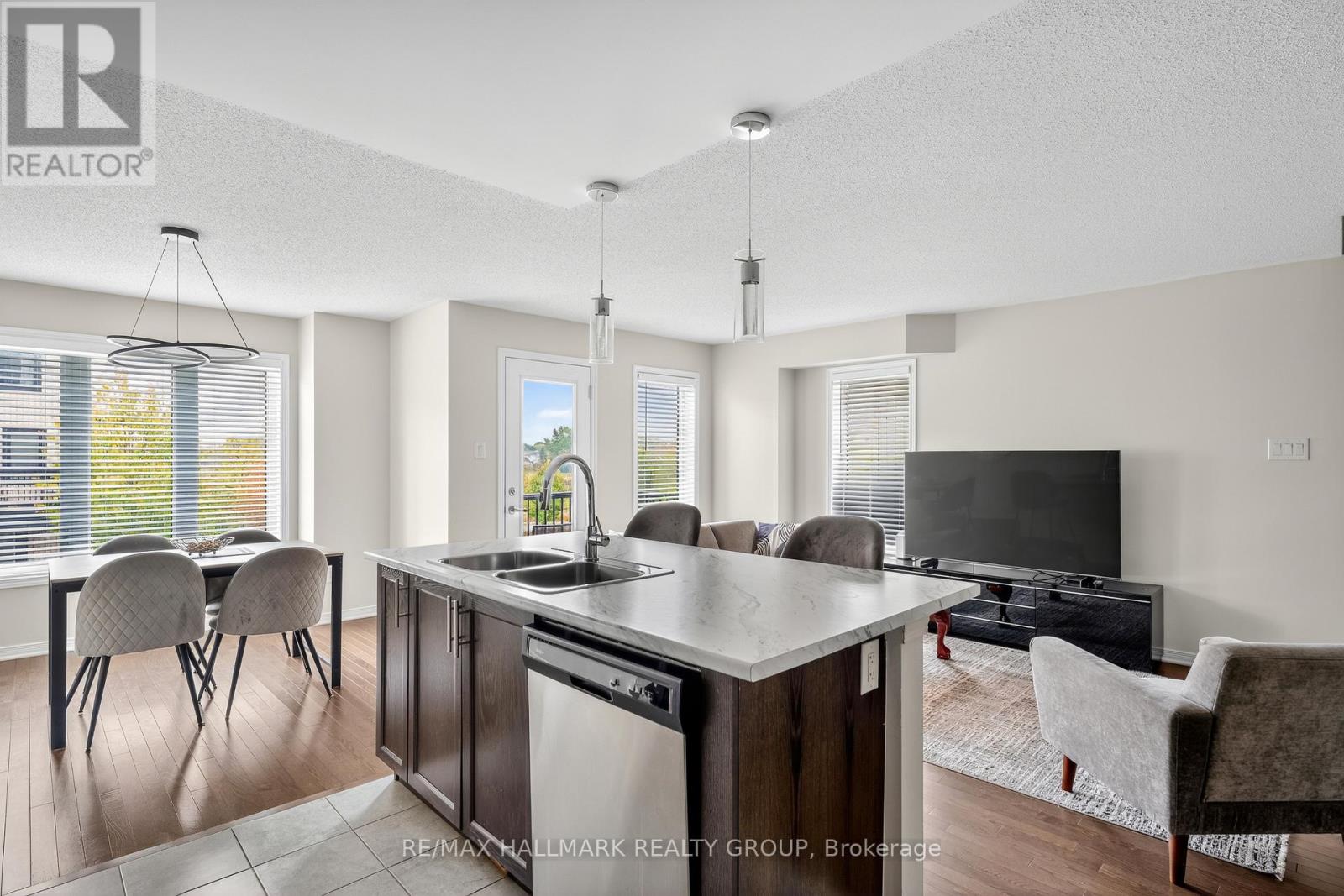 799 Element Private, Ottawa, Ontario  K2M 0M7 - Photo 12 - X12455042