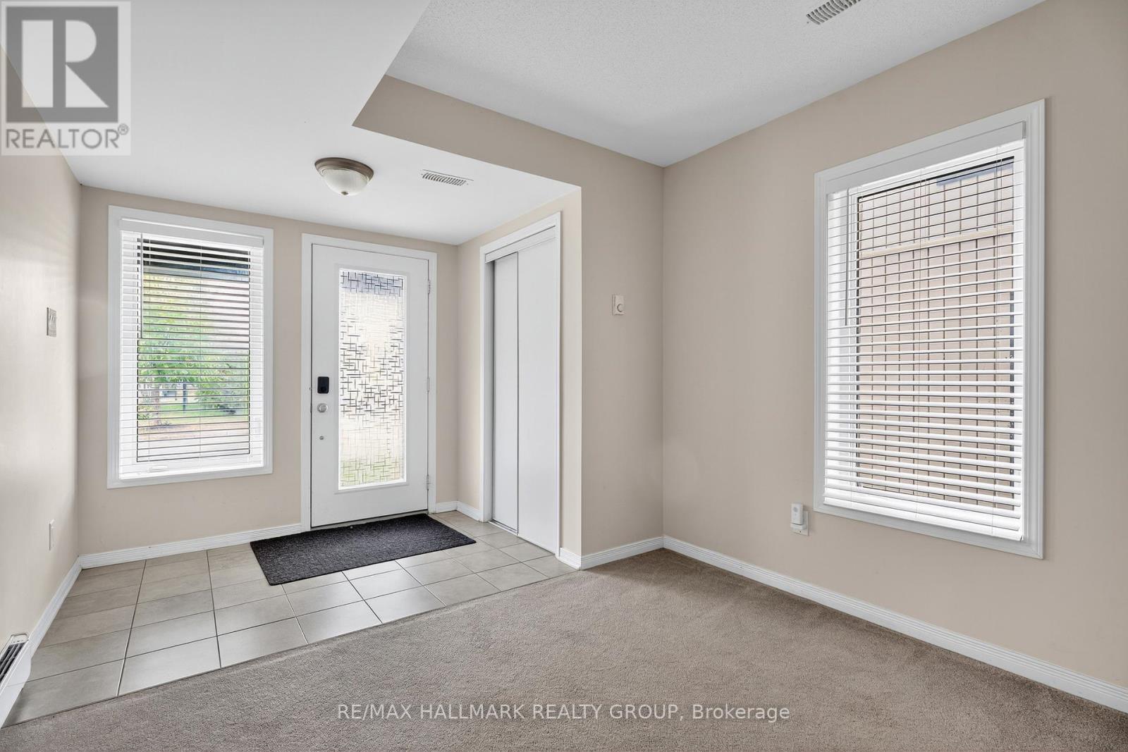 799 Element Private, Ottawa, Ontario  K2M 0M7 - Photo 5 - X12455042