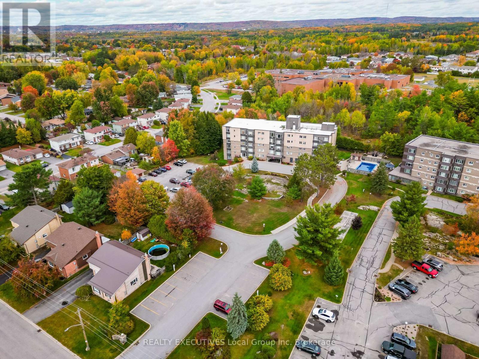 203 - 116 Blair Street, North Bay, Ontario  P1A 4E6 - Photo 3 - X12455052