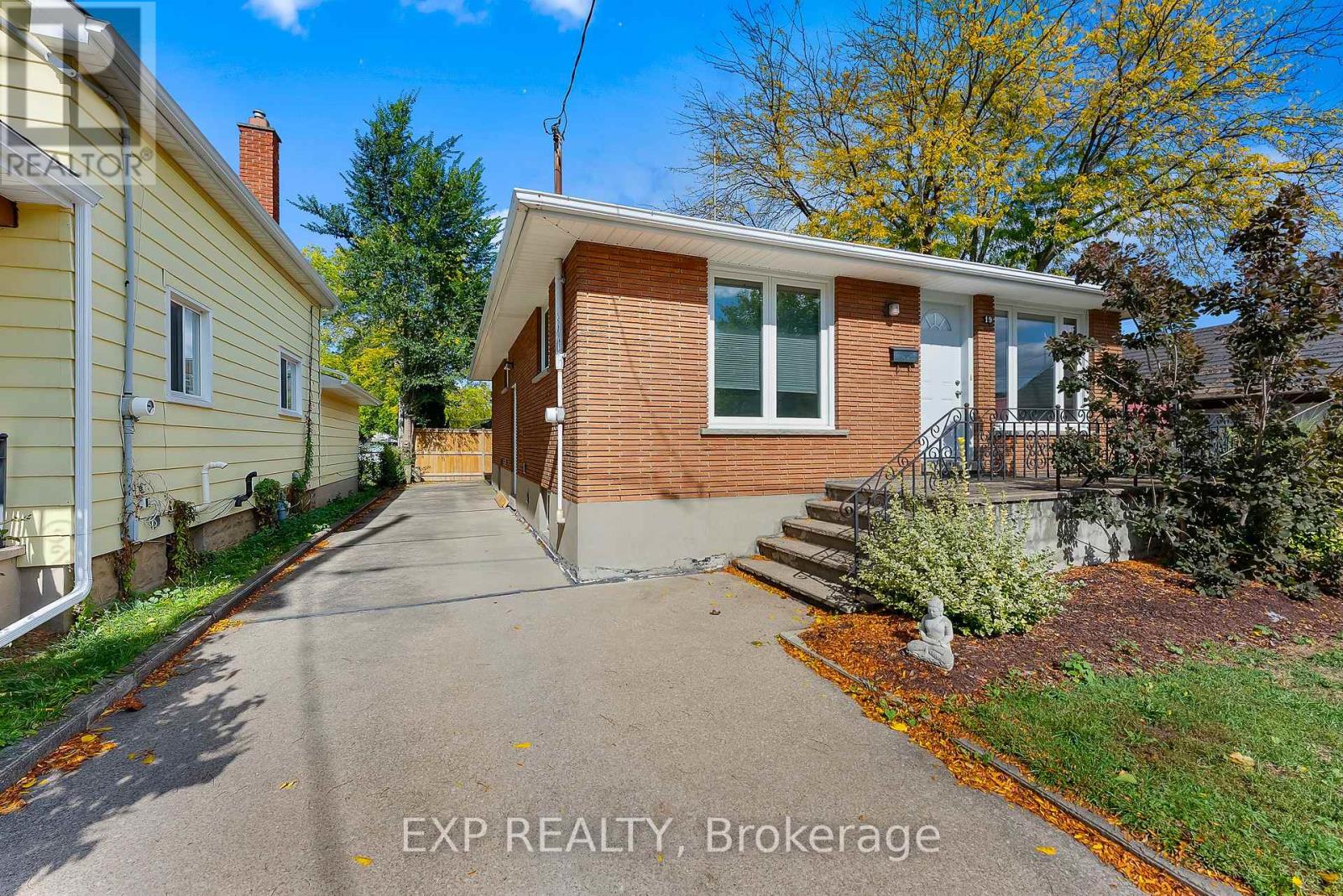 19 MOOTE STREET, St. Catharines, Ontario