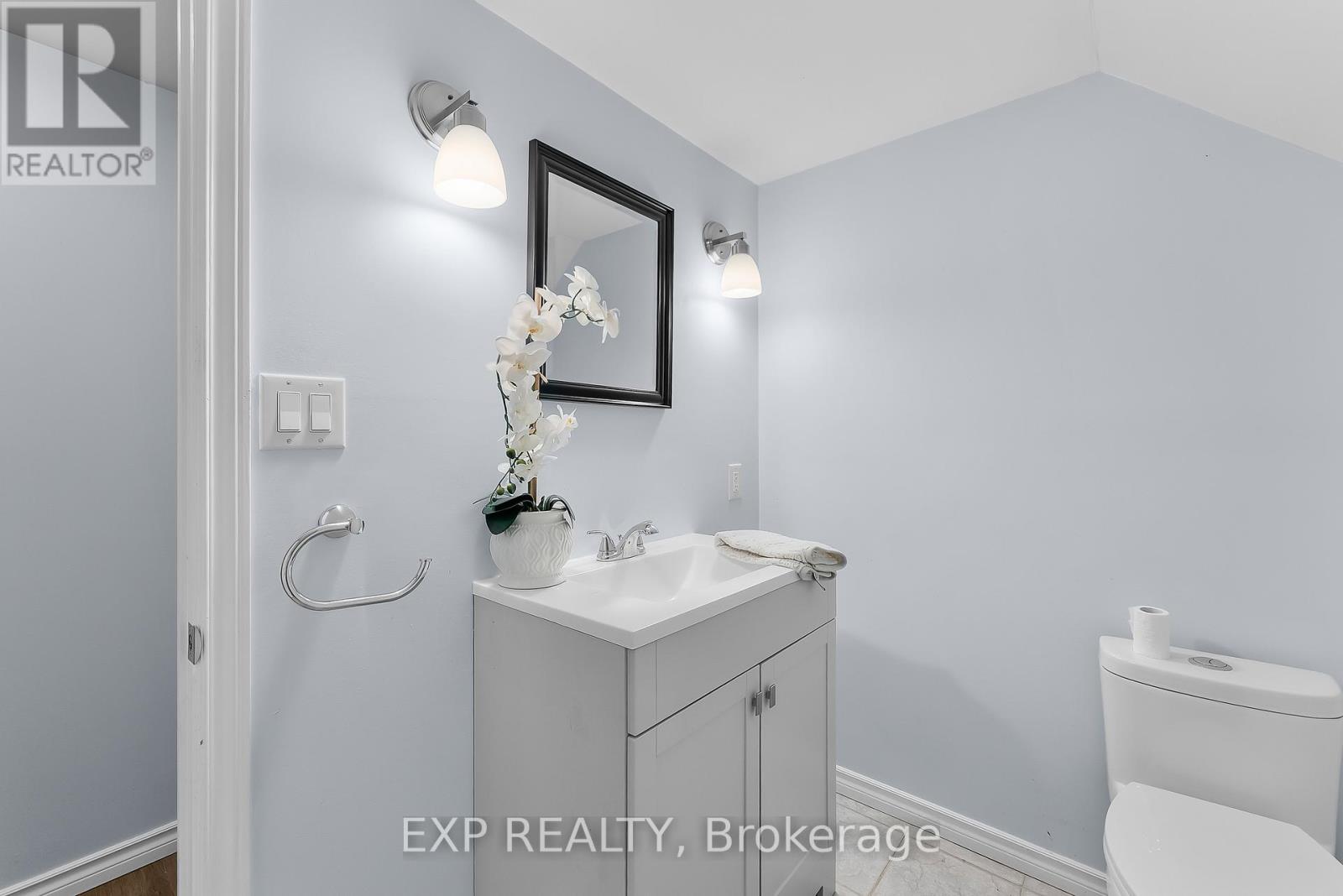 19 Moote Street, St. Catharines, Ontario  L2N 1B3 - Photo 29 - X12455050