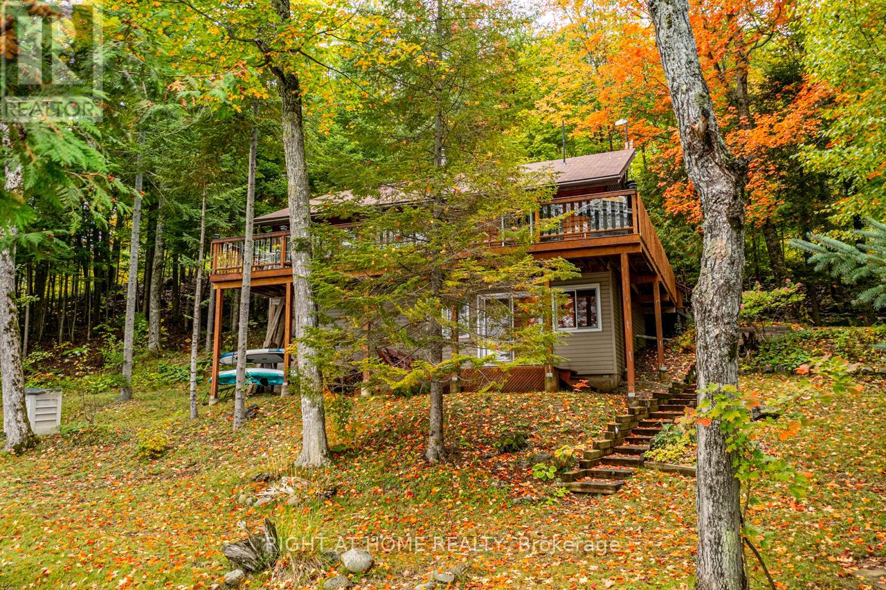 1220 Portage Lake Road, Dysart Et Al, Ontario  K0M 1S0 - Photo 3 - X12454892