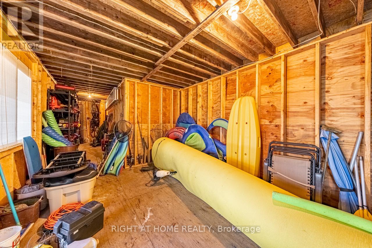 1220 Portage Lake Road, Dysart Et Al, Ontario  K0M 1S0 - Photo 33 - X12454892