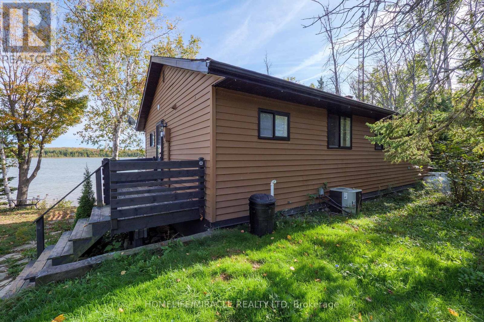 68 Miller Lake Shore Road, Northern Bruce Peninsula, Ontario  N0H 1Z0 - Photo 38 - X12454909