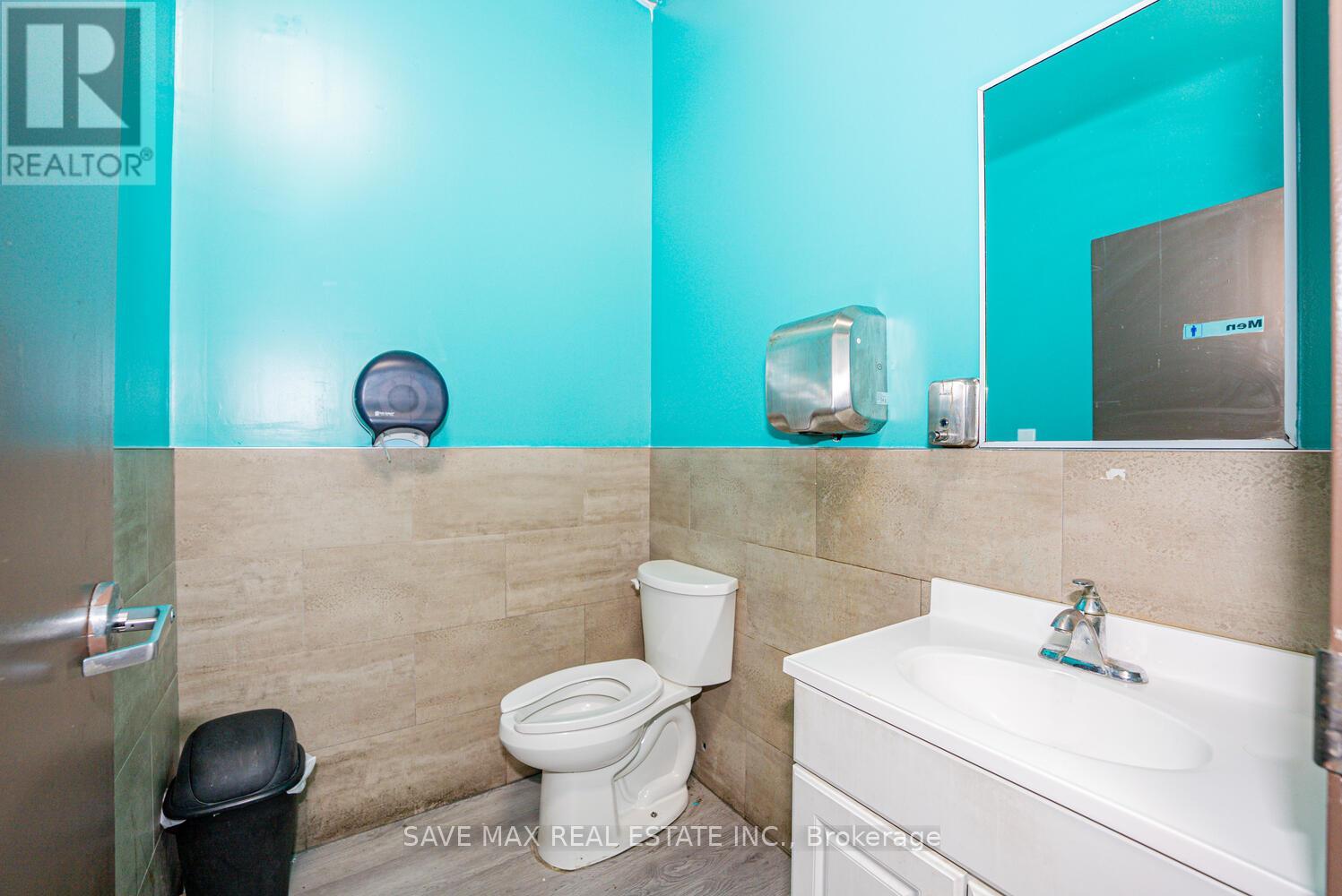 4 - 675 Rymal Road E, Hamilton, Ontario  L8W 1B5 - Photo 19 - X12454929
