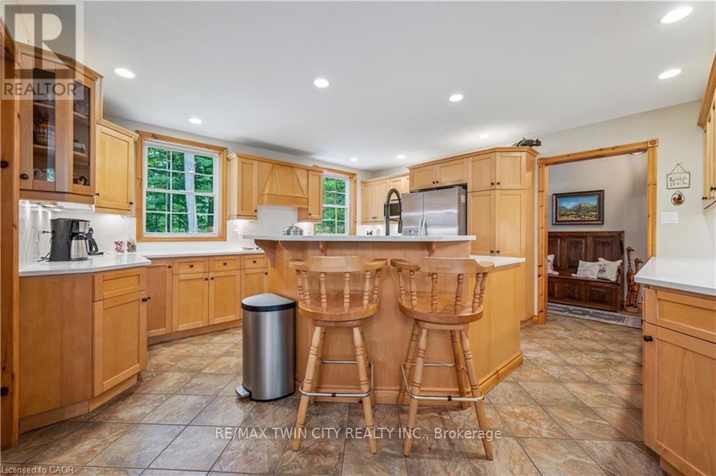 4436 Concession Road 11 Road, Puslinch, Ontario  L0P 1J0 - Photo 11 - X12454936