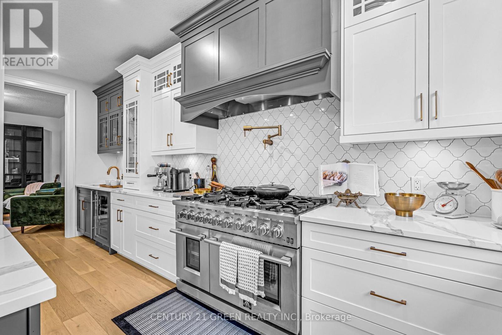 83 Optimist Drive, Southwold, Ontario  N5P 0G3 - Photo 14 - X12454983