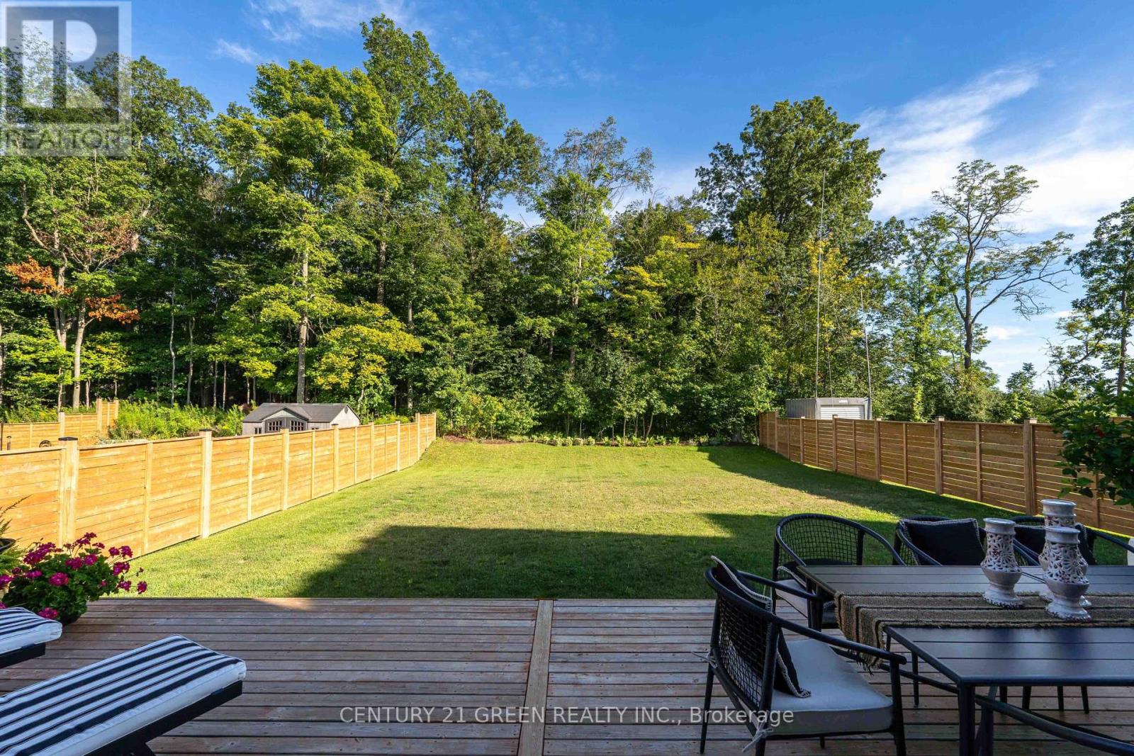 83 Optimist Drive, Southwold, Ontario  N5P 0G3 - Photo 34 - X12454983