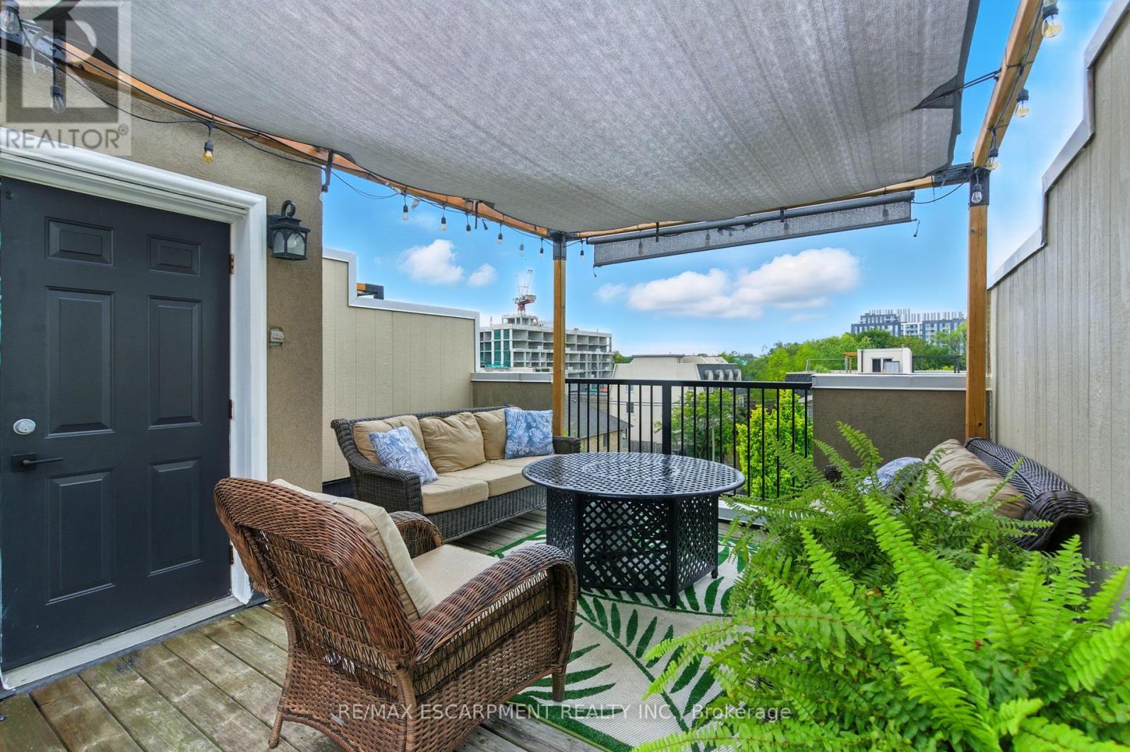 3 - 117 Nelson Street, Oakville, Ontario  L6L 3J1 - Photo 38 - W12453873