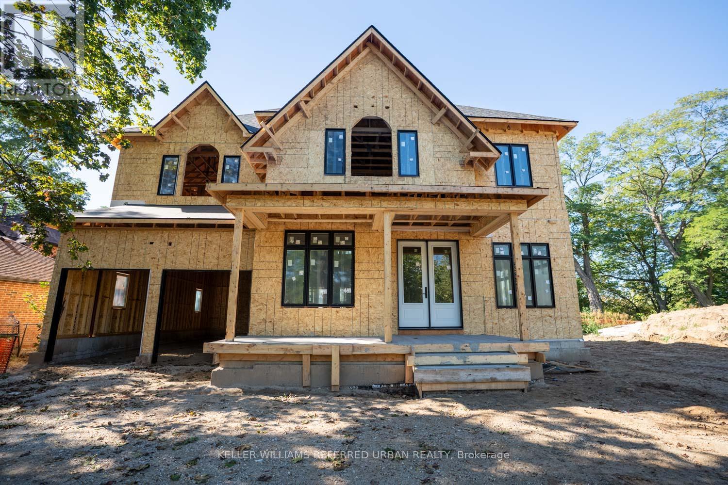 1429 Dundas Crescent, Mississauga, Ontario  L5C 1E8 - Photo 9 - W12454827