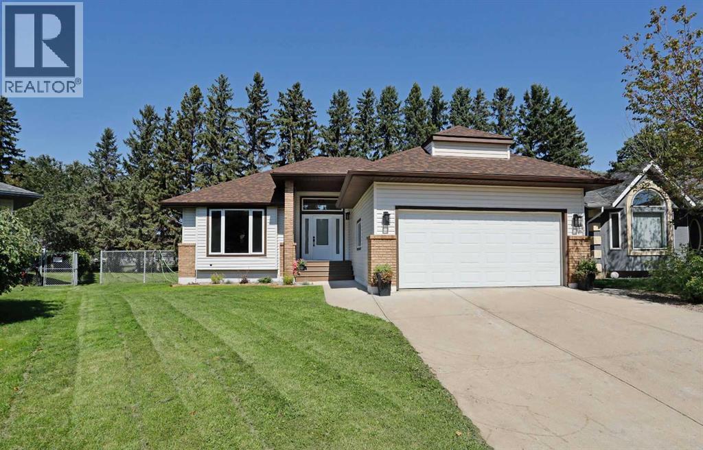 32 Fairview Close W, Brooks, Alberta  T1R 0N7 - Photo 1 - A2251338