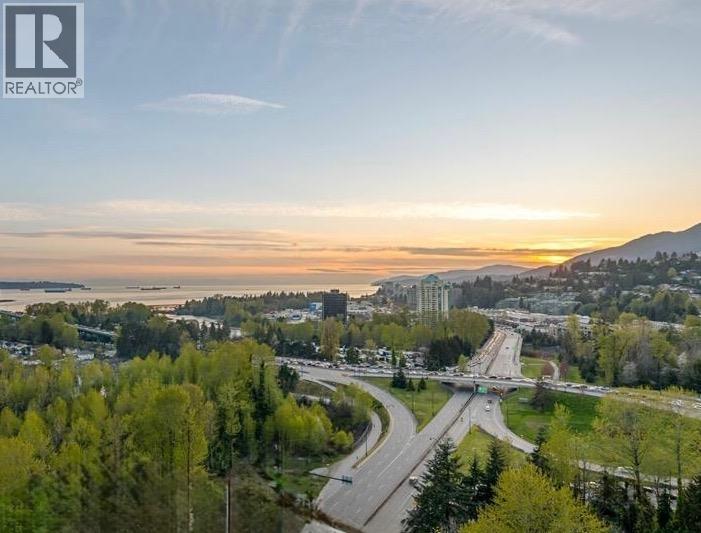 2207 200 KLAHANIE COURT, West Vancouver, British Columbia