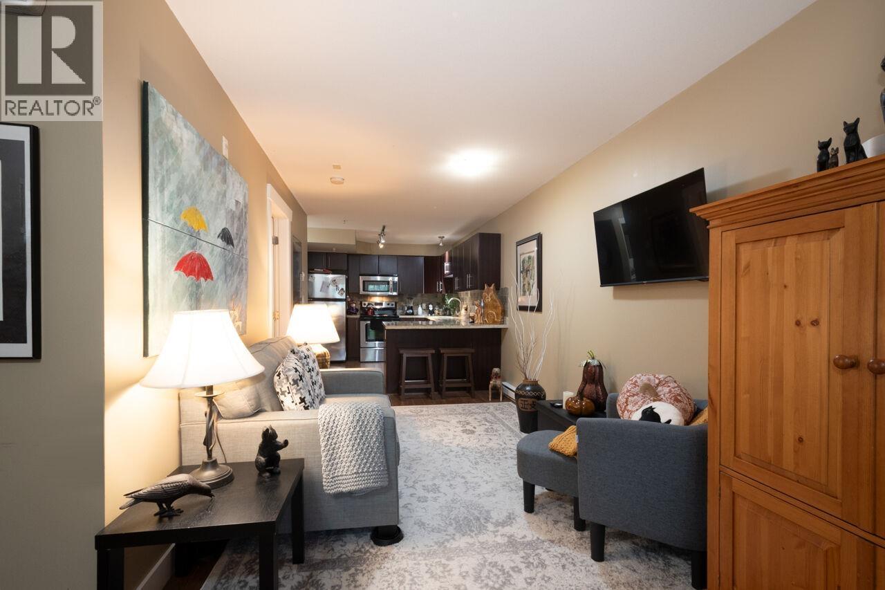 6 7428 E 14th Avenue, Burnaby, British Columbia  V3N 0C2 - Photo 12 - R3057028