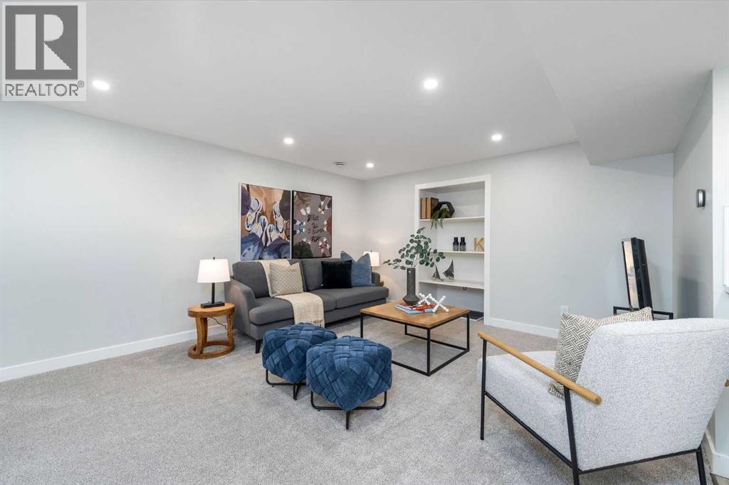 328 Cantrell Place Sw, Calgary, Alberta  T2W 2A3 - Photo 30 - A2263067