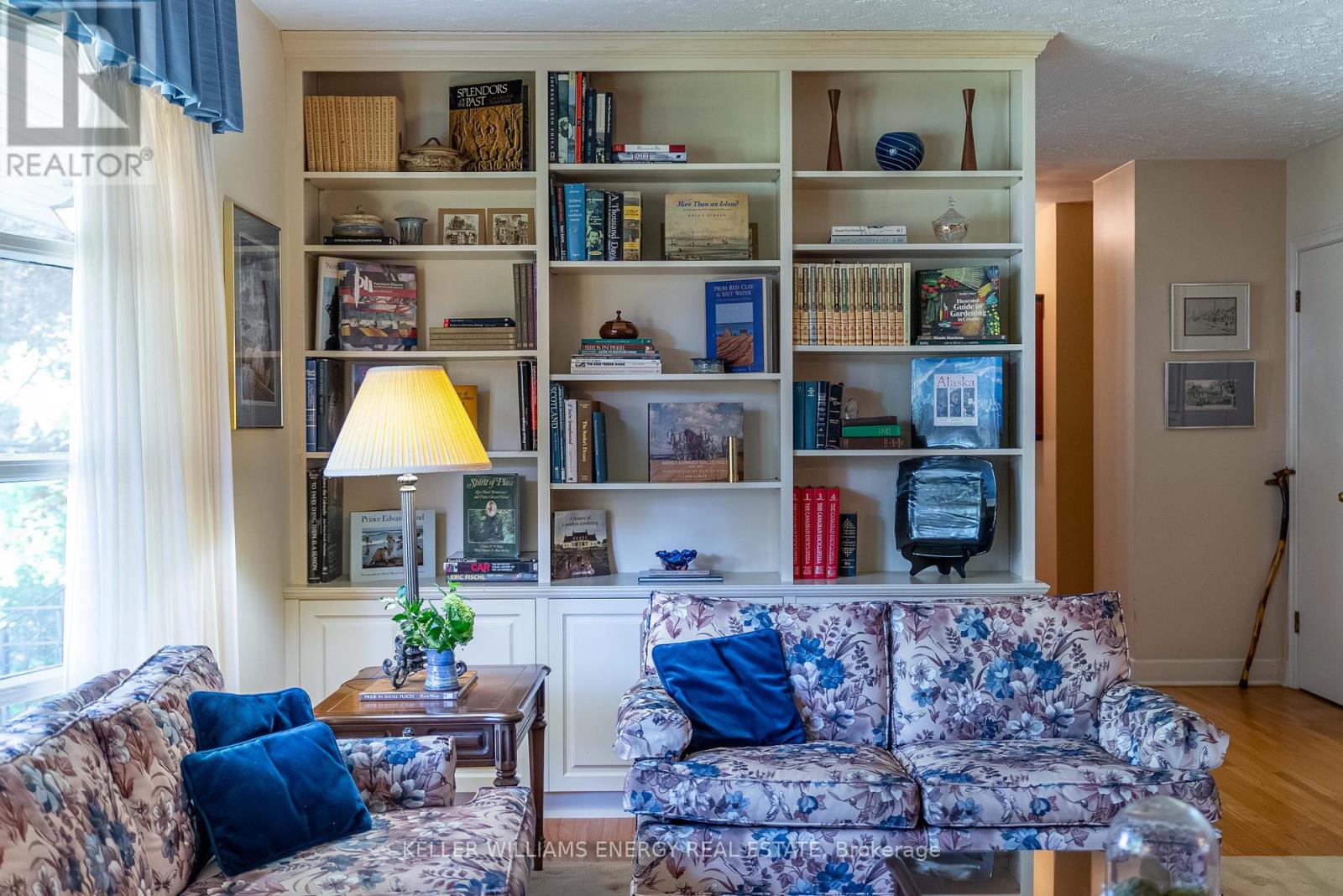 15 Southwood Crescent, Belleville (Belleville Ward), Ontario  K8N 1X4 - Photo 10 - X12455053