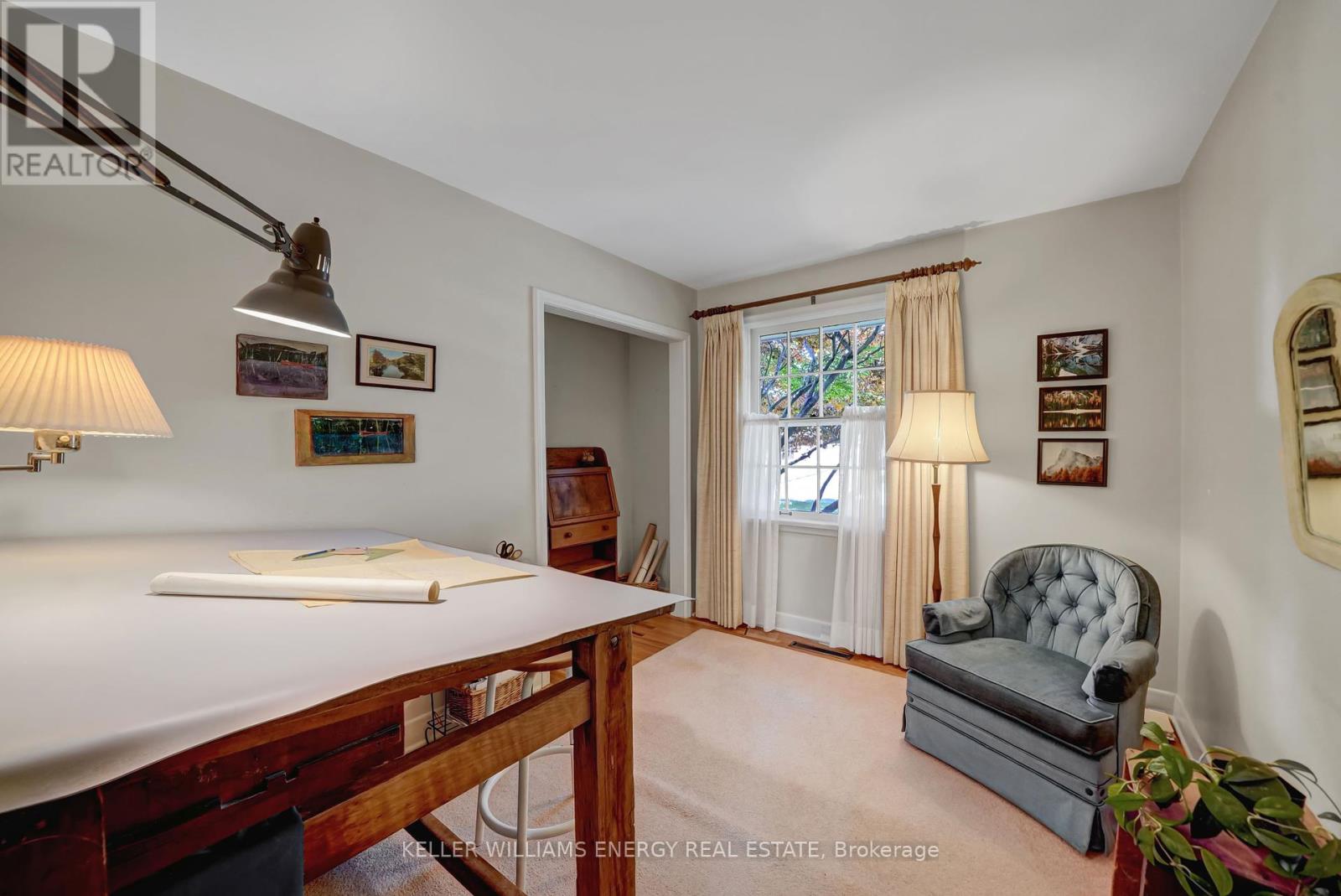 15 Southwood Crescent, Belleville (Belleville Ward), Ontario  K8N 1X4 - Photo 28 - X12455053