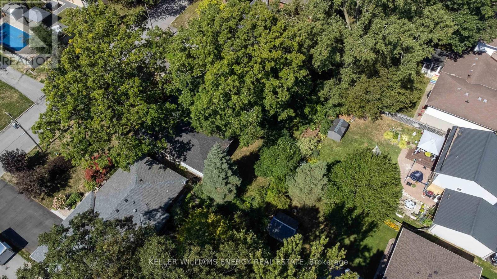 15 Southwood Crescent, Belleville (Belleville Ward), Ontario  K8N 1X4 - Photo 45 - X12455053