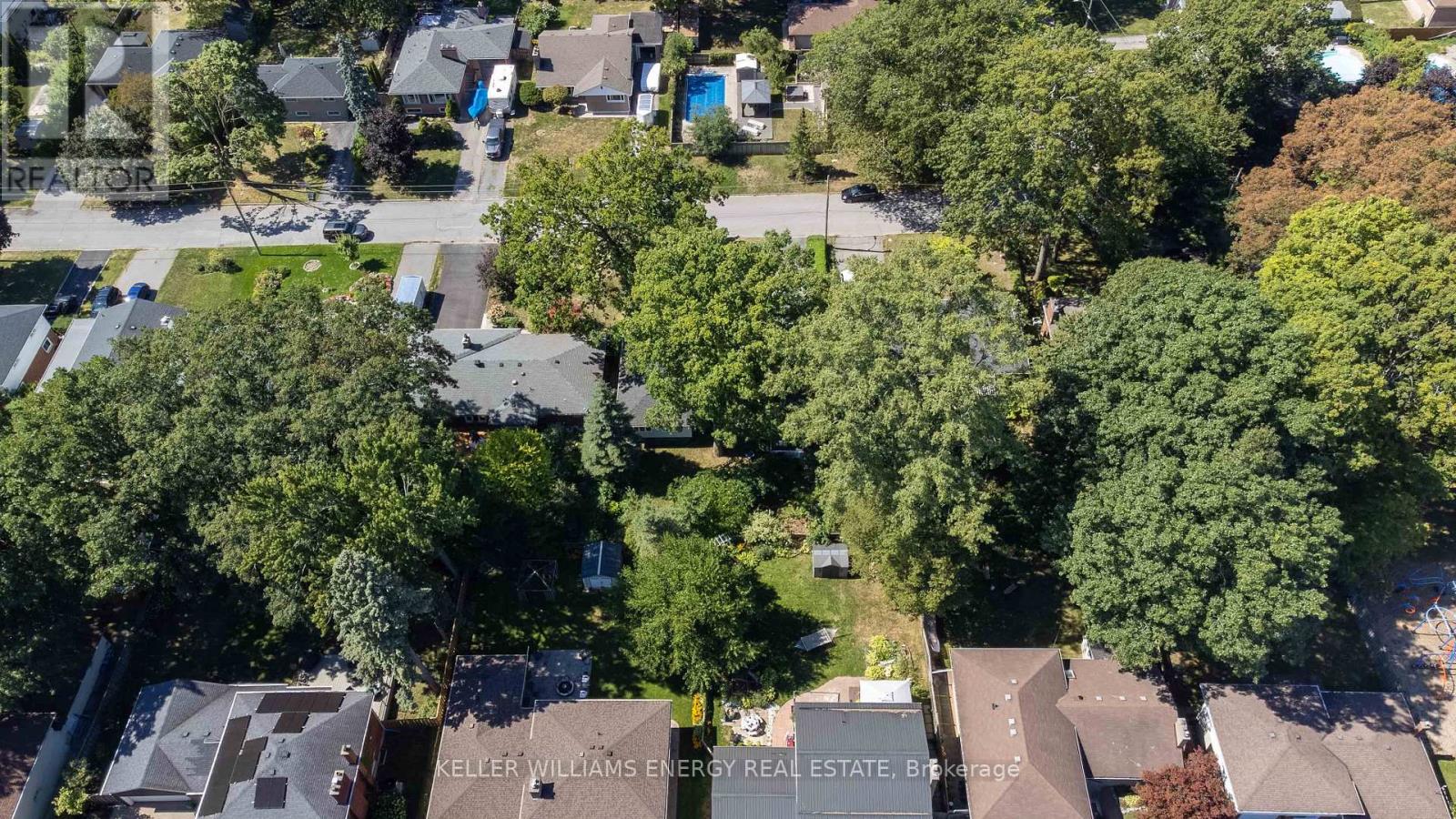 15 Southwood Crescent, Belleville (Belleville Ward), Ontario  K8N 1X4 - Photo 46 - X12455053