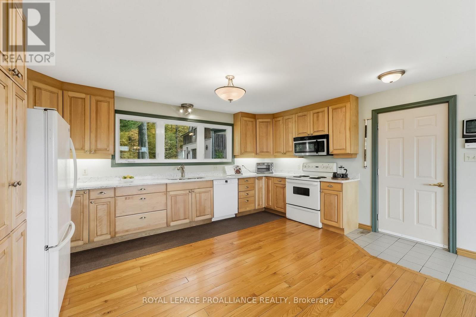 151 Carman Road, Brighton, Ontario  K0K 1H0 - Photo 15 - X12455054