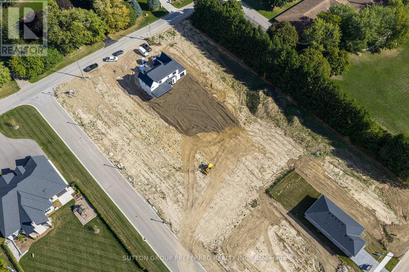 21839 Fairview Road, Thames Centre, Ontario  N0M 2P0 - Photo 22 - X12430707