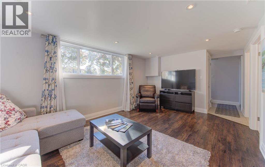 292 Parkmount Drive, Waterloo, Ontario  N2L 5S2 - Photo 25 - 40776543