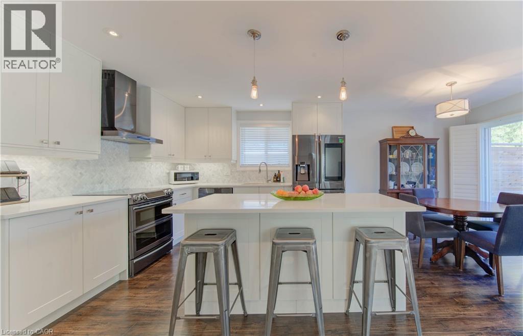 292 Parkmount Drive, Waterloo, Ontario  N2L 5S2 - Photo 6 - 40776543
