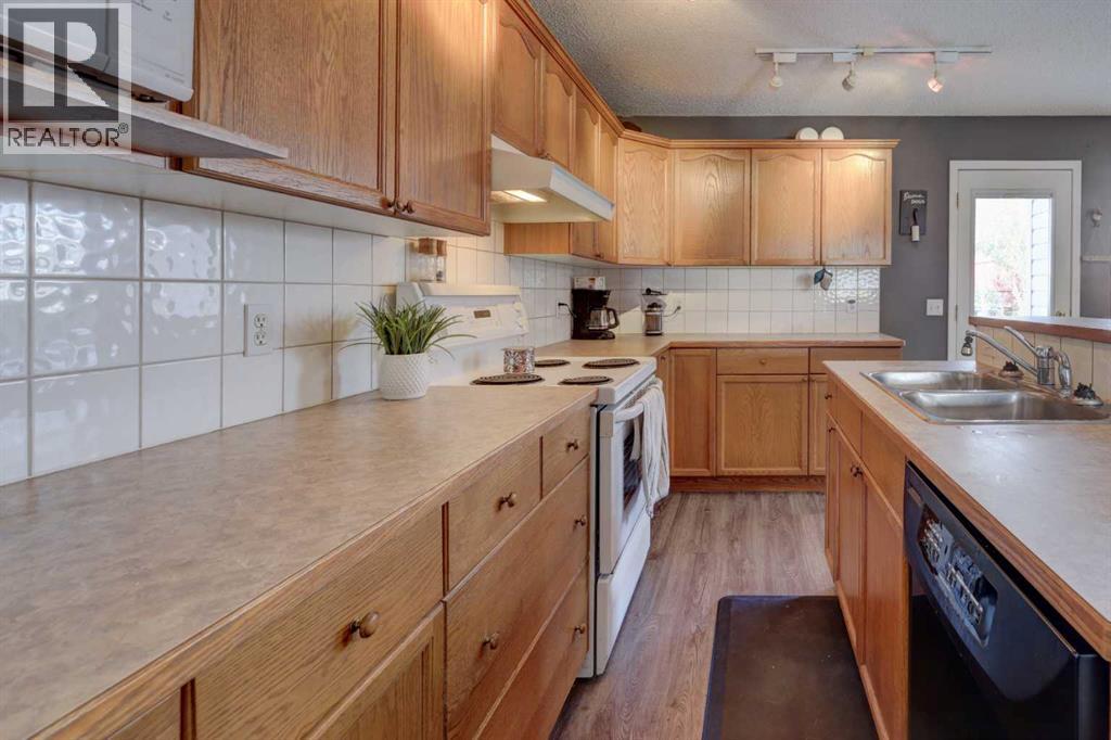 67 Tarington Road Ne, Calgary, Alberta  T3J 3X1 - Photo 7 - A2258719