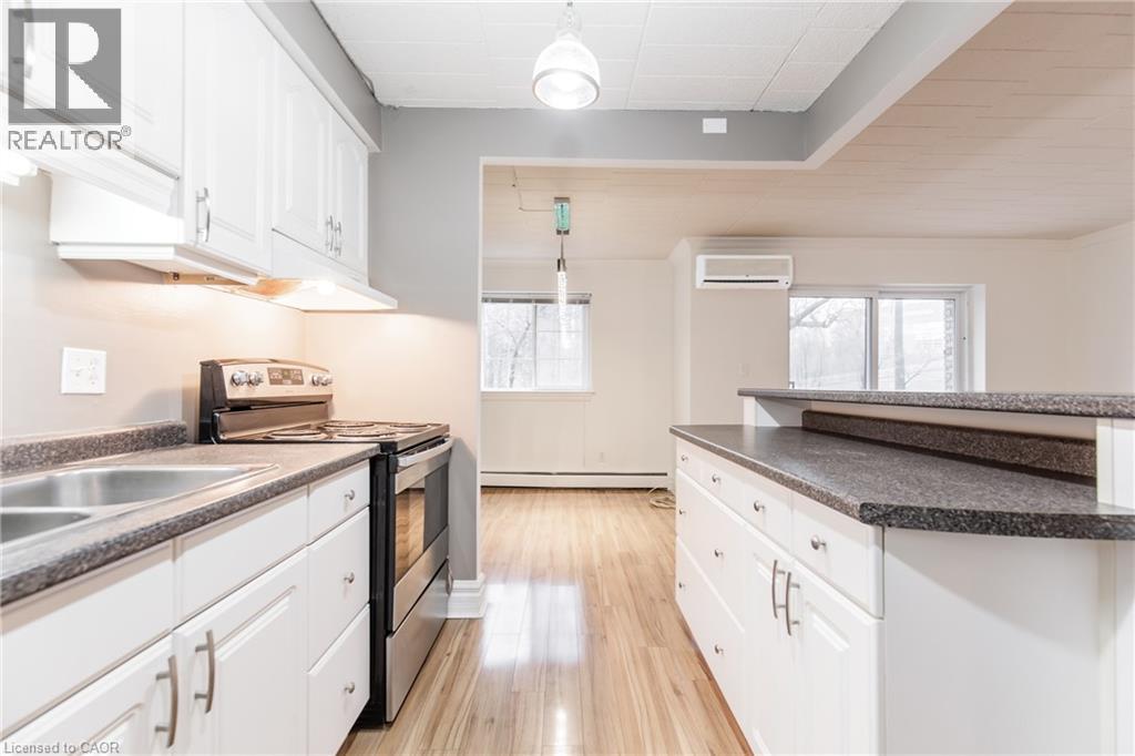 20 John Street Unit# 110, Grimsby, Ontario  L3M 1X5 - Photo 10 - 40777472