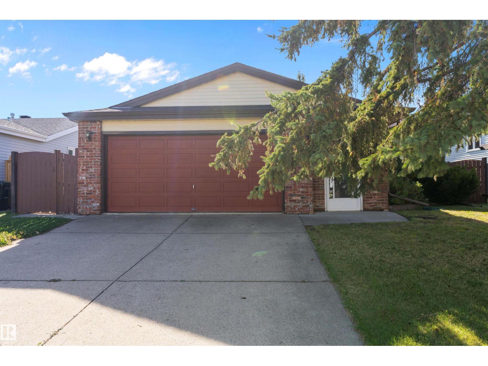 10435 14 Av Nw, Edmonton, Alberta  T6J 5R7 - Photo 2 - E4461036
