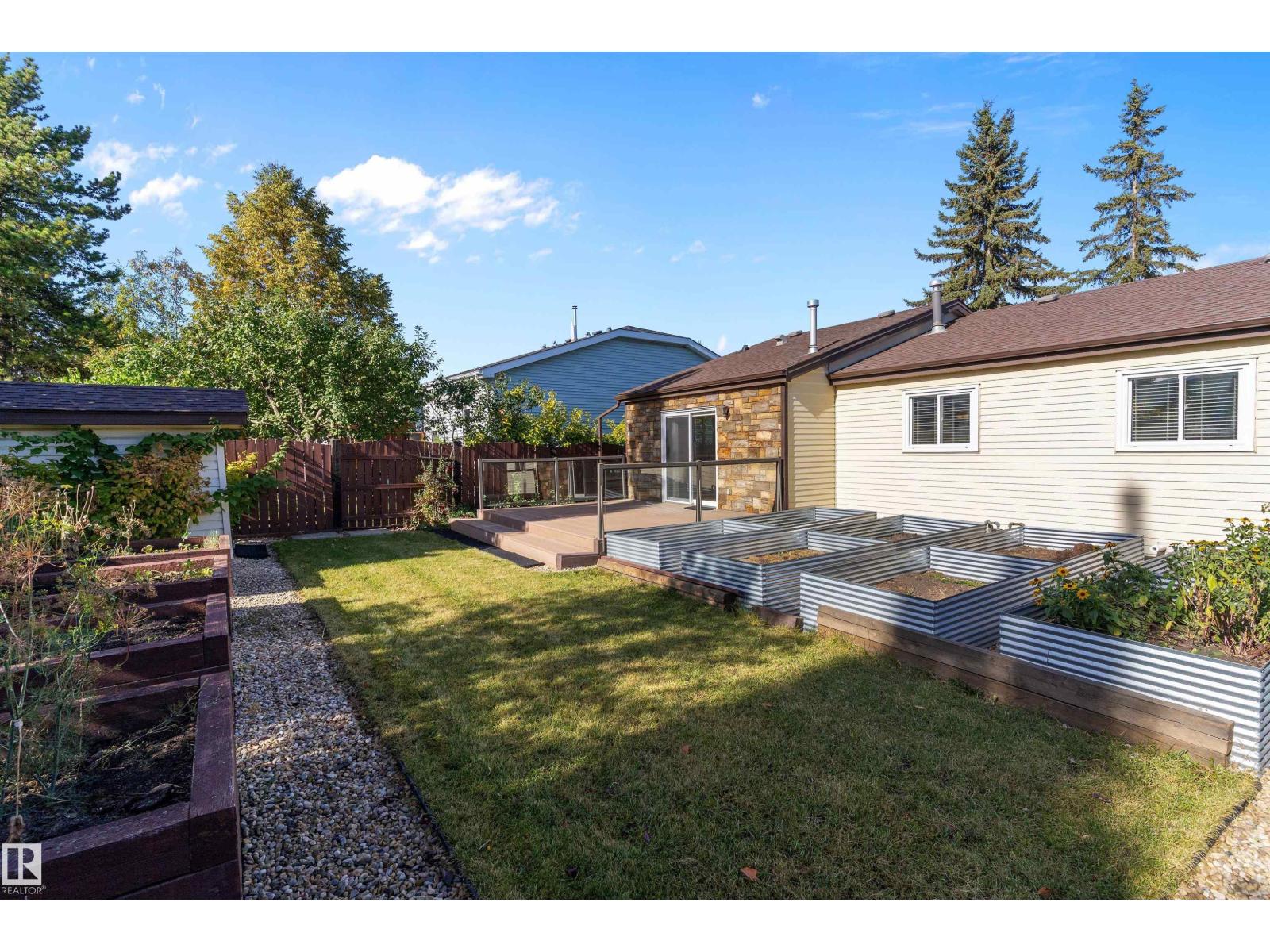 10435 14 Av Nw, Edmonton, Alberta  T6J 5R7 - Photo 48 - E4461036