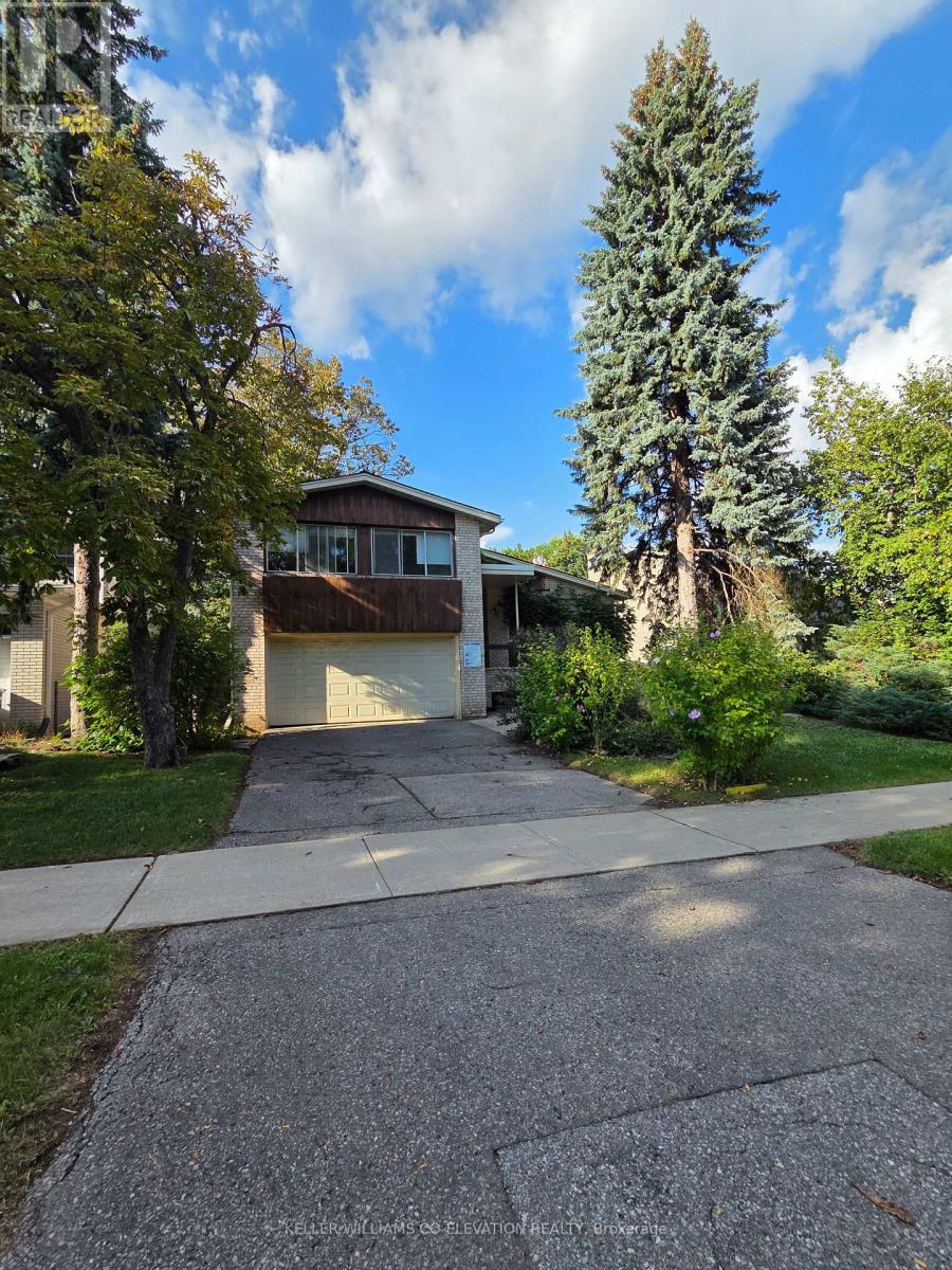 36 DANVILLE DRIVE, Toronto, Ontario