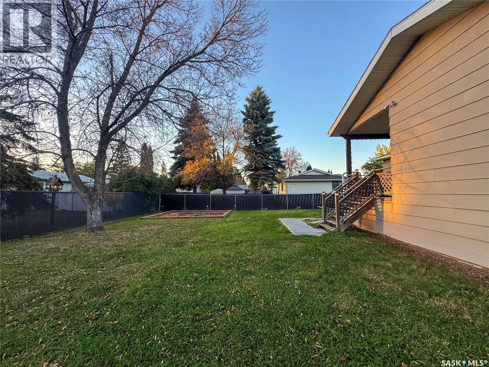 3043 Erickson Crescent, Prince Albert, Saskatchewan  S6V 6P8 - Photo 20 - SK020335