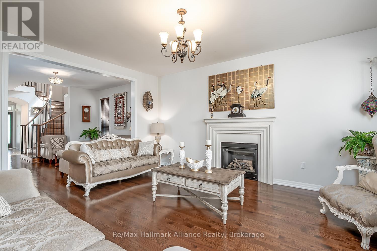 177 Sixteen Mile Drive, Oakville, Ontario  L6M 0T7 - Photo 12 - W12455075