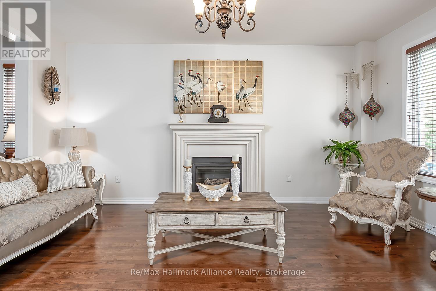 177 Sixteen Mile Drive, Oakville, Ontario  L6M 0T7 - Photo 13 - W12455075