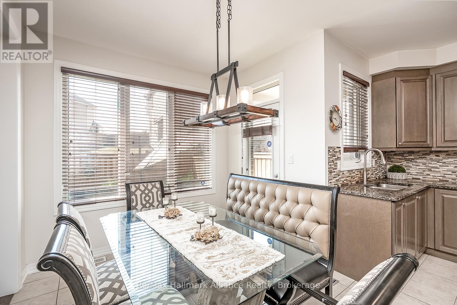 177 Sixteen Mile Drive, Oakville, Ontario  L6M 0T7 - Photo 18 - W12455075
